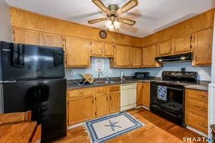 216 Quinnipiac Ave, North Haven, CT 06473 - Photo 11