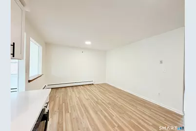 76 Highland Court #A, West Haven, CT 06516 - Photo 5