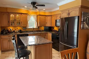 2304 Durham Rd, Madison, CT 06443 - Photo 3