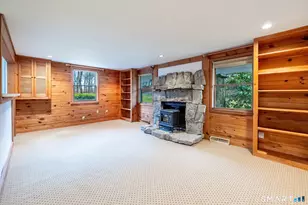 1 Long Wall Rd, Redding, CT 06896 - Photo 5