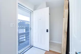 675 Townsend Ave, New Haven, CT 06512 - Photo 9