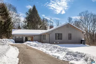 45 Chalybes Rd, Roxbury, CT 06783 - Photo 3