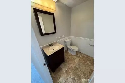 1 Russell Street #APT 18, Middletown, CT 06457 - Photo 5