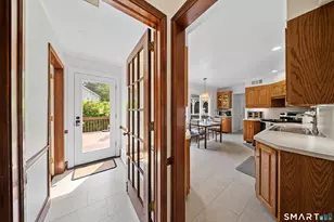 94 Grove St, Trumbull, CT 06611 - Photo 27