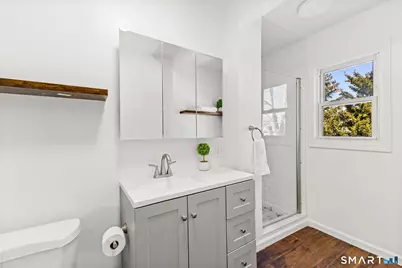 44 Churchill Street, Fairfield, CT 06824 - Photo 11