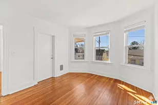 44 Churchill St, Fairfield, CT 06824 - Photo 3