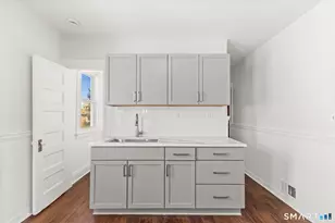 44 Churchill St, Fairfield, CT 06824 - Photo 5