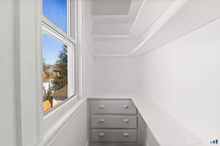 44 Churchill St, Fairfield, CT 06824 - Photo 9