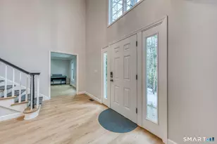 35 High Gate Dr, Avon, CT 06001 - Photo 3