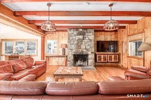 19 Cedar Dr, Danbury, CT 06811 - Photo 9