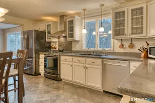 165 Oak Ridge Dr, Berlin, CT 06037 - Photo 11