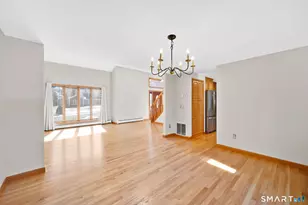 194 Lisa Dr, South Windsor, CT 06074 - Photo 9