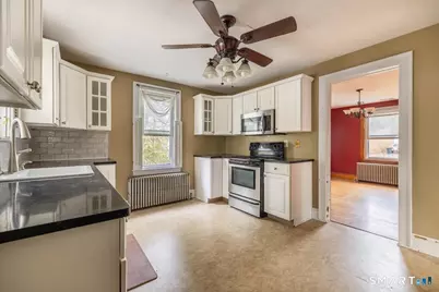 22 Avenue B, Beacon Falls, CT 06403 - Photo 3