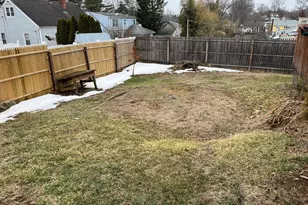 341 Truman St, Bridgeport, CT 06606 - Photo 15