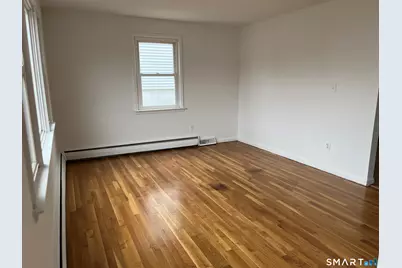 341 Truman Street, Bridgeport, CT 06606 - Photo 11