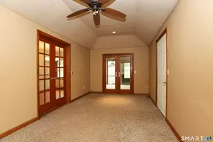 1 Rockwood Ln, Danbury, CT 06811 - Photo 7