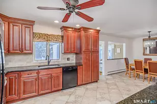 7 Bittersweet Dr, Danbury, CT 06811 - Photo 9