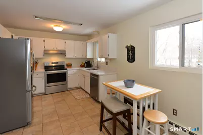 41 East Meadow Road, Southbury, CT 06488 - Photo 5