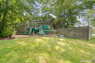 47 Woods Way, Woodbury, CT 06798 - Photo 19