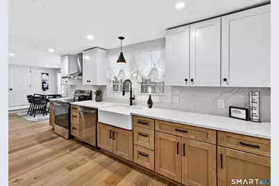 98 Bartlett Drive, Madison, CT 06443 - Photo 9