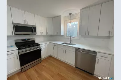 471 Marlborough Terrace #1, Fairfield, CT 06825 - Photo 3