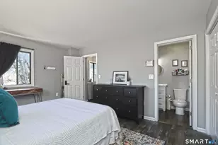 518 Woodward Ave, New Haven, CT 06512 - Photo 17