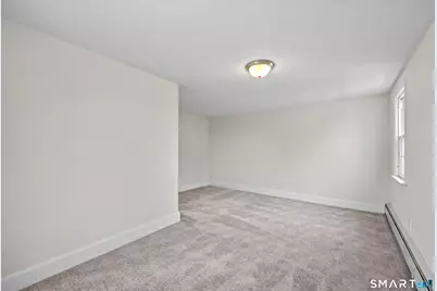 35 Kingston Street, Wethersfield, CT 06119 - Photo 27