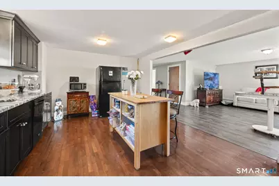 570 Honeyspot Road, Stratford, CT 06615 - Photo 7