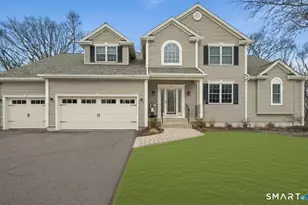 379 Briarwood Dr, Manchester, CT 06040 - Photo 1