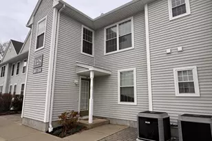 128 Meridian St, Groton, CT 06340 - Photo 1