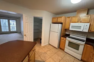 128 Meridian St, Groton, CT 06340 - Photo 9