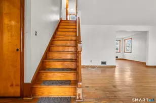 33 Newton St, Hamden, CT 06514 - Photo 7