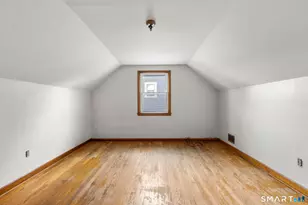 33 Newton St, Hamden, CT 06514 - Photo 19