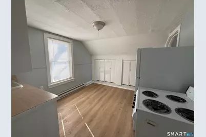 2 Lyon Street, Putnam, CT 06260 - Photo 15