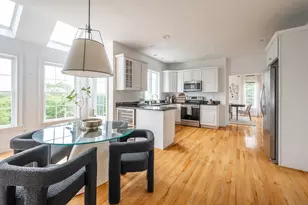 557 Upper Grassy Hill Rd, Woodbury, CT 06798 - Photo 9