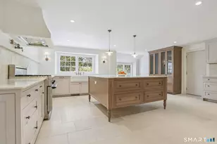 1085 Ridge Rd, Hamden, CT 06517 - Photo 17