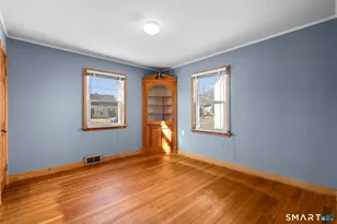 191 Bradley Ave, Hamden, CT 06514 - Photo 9