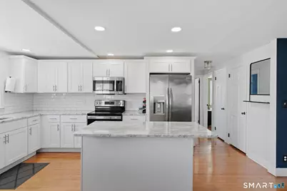 21 Echo Lane, West Hartford, CT 06107 - Photo 19