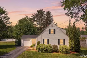 21 Echo Ln, West Hartford, CT 06107 - Photo 1