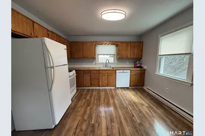 43 Brooklawn Avenue, Norwalk, CT 06854 - Photo 9