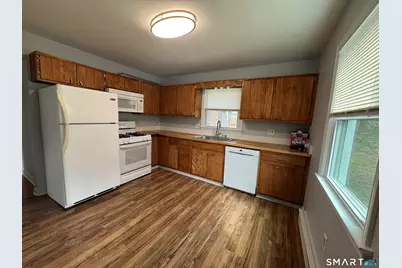 43 Brooklawn Avenue, Norwalk, CT 06854 - Photo 7