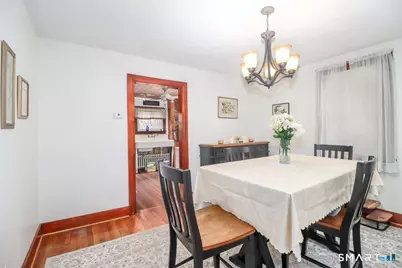 16 Nicholas Square, New Milford, CT 06776 - Photo 9