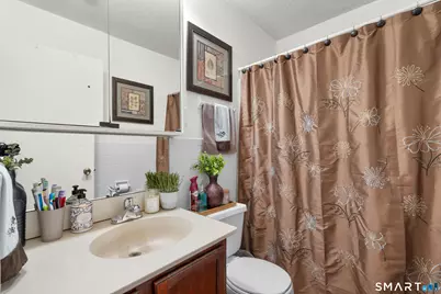 16 Lawton Road #APT 23, Manchester, CT 06042 - Photo 15