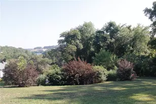 9 Ledgewood Ct, Norwich, CT 06360 - Photo 13