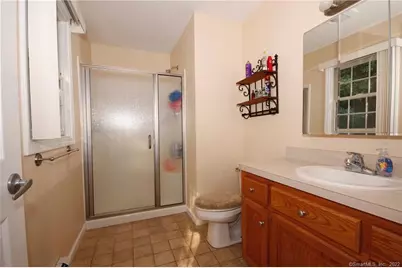 9 Ledgewood Court, Norwich, CT 06360 - Photo 11