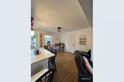 107 Richfield Road, Bridgeport, CT 06606 - Photo 3