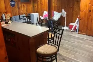 107 Richfield Rd, Bridgeport, CT 06606 - Photo 9