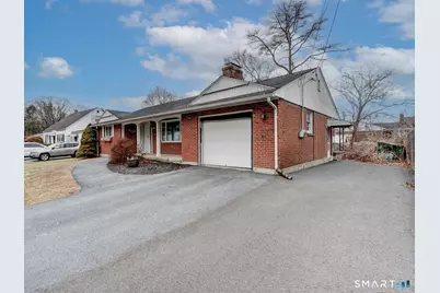 106 Hartford Avenue, Torrington, CT 06790 - Photo 3