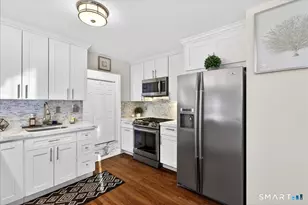 72 Broadmere Rd, Stratford, CT 06614 - Photo 7