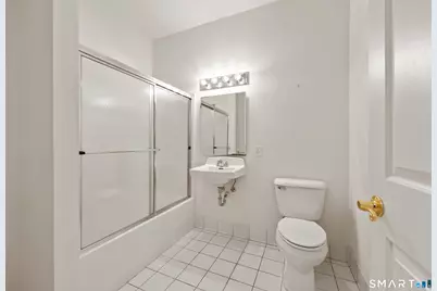 124 Southwick Court #124, Cheshire, CT 06410 - Photo 13